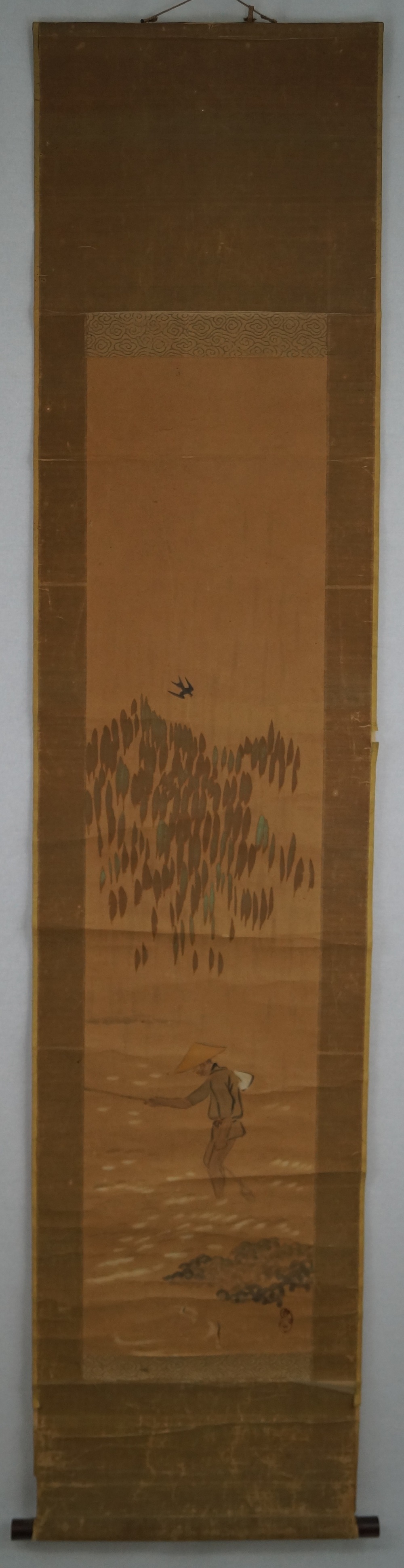 Traveler in the Rain Hanging Scroll Full View