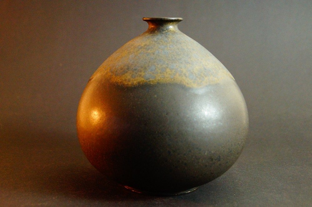 Vase Made of Kasama Ware by Arata Koji Front View