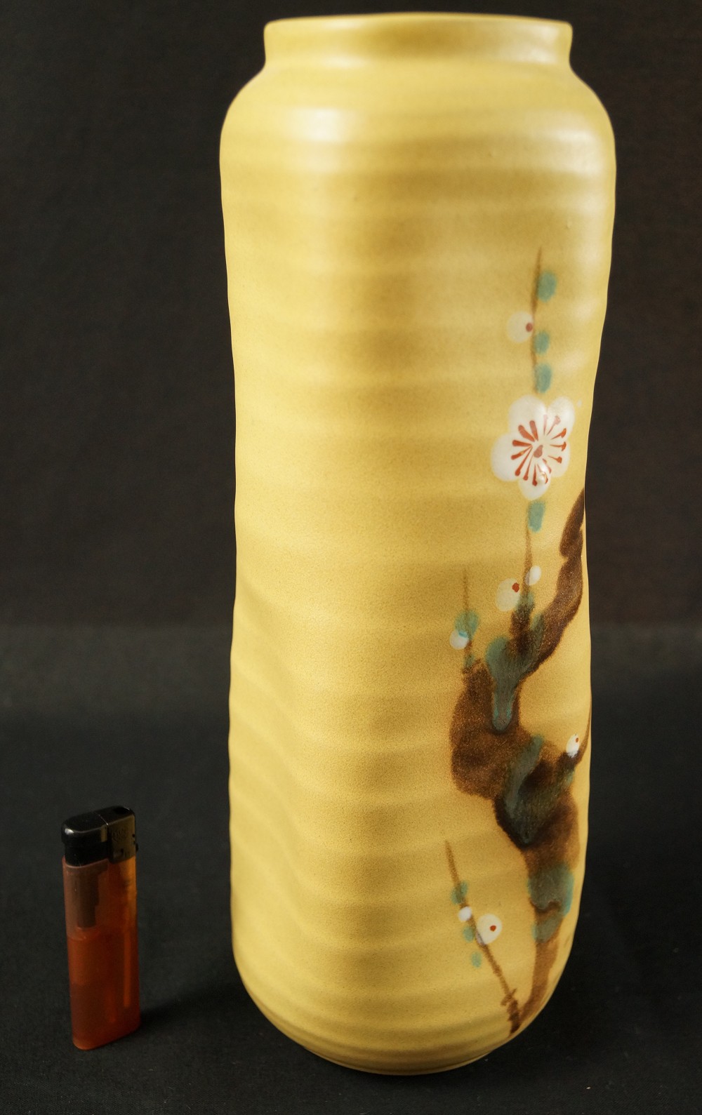 Sakura Vase Size Comparison