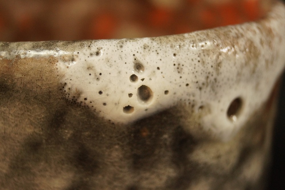 Raku Chawan by Jiho Ueyama Glaze Close-Up 1