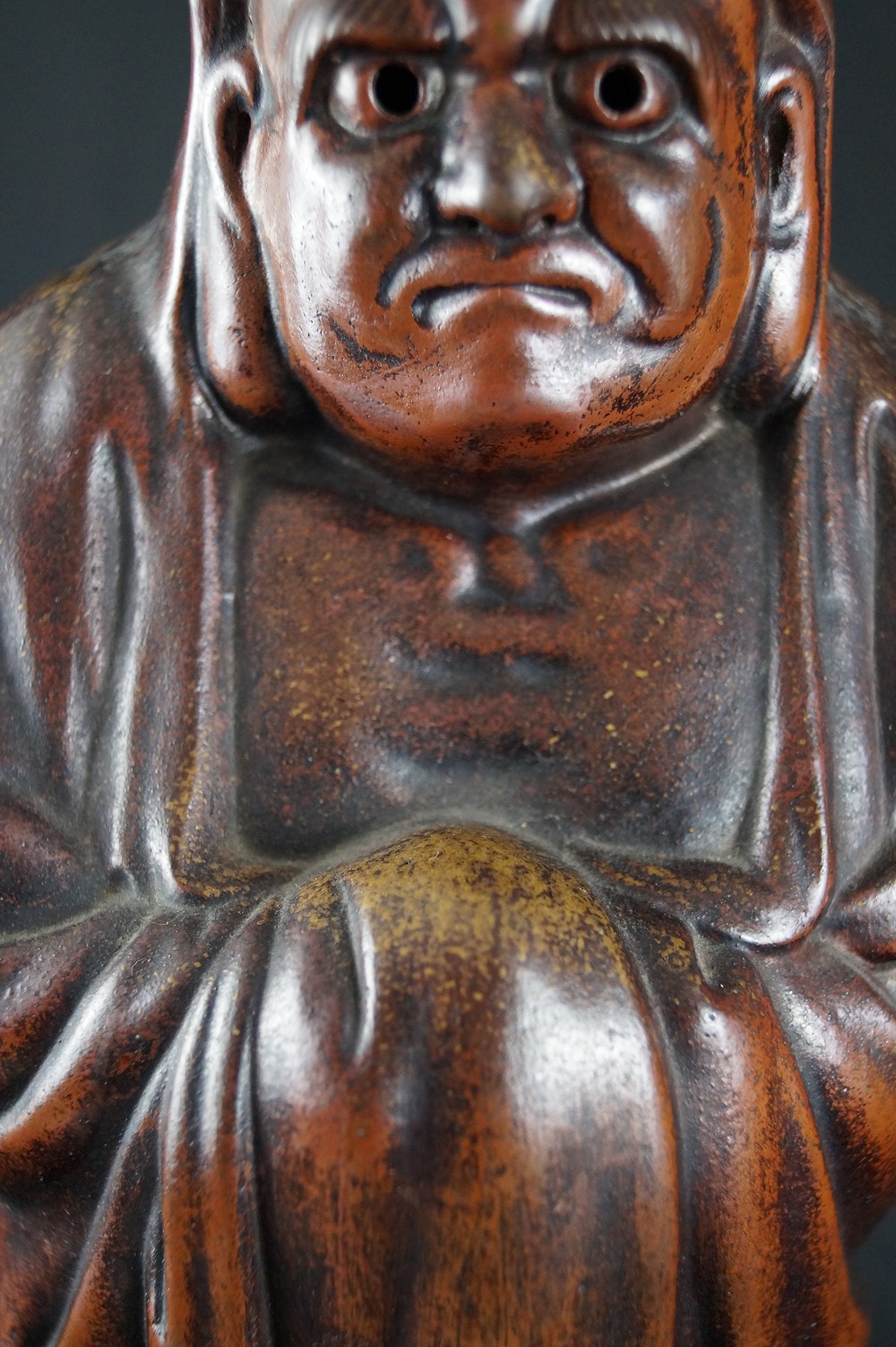 Bodhidharma Daruma Wide Open Eyes Bizen Ware Face Close-Up 3