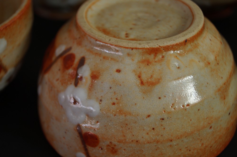 Tea Bowl Set with Plum Blossom Motif Base Close-Up 1