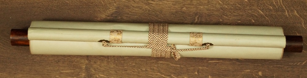 Kalligrafie Kakemono zusammengerollt