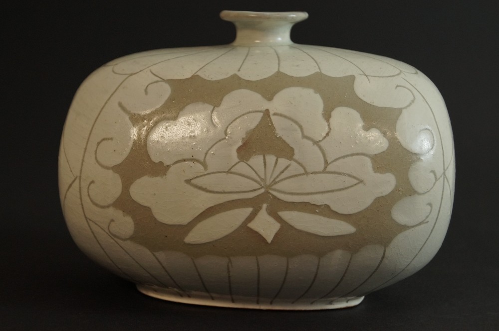 Kyoto Ware Vase with Peony Motif from the Back Back View