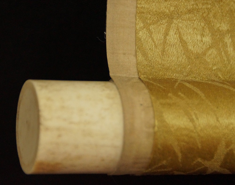 The Bee by Seisho Moroboshi Scroll Detail